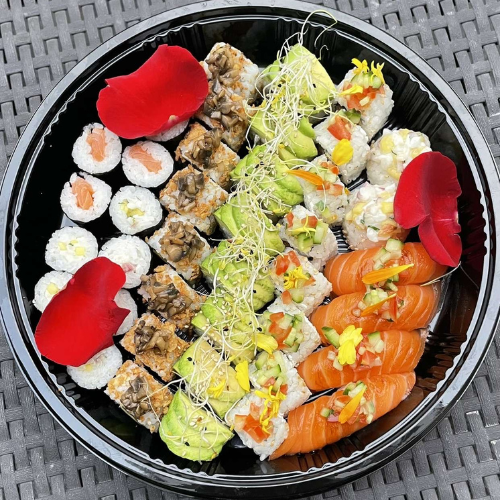 Box sushi 2 personnes - 42 pièces - Wabi Sushi Toulouse